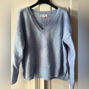 Lucky Brand Women's Light Blue V-Neck Sweater